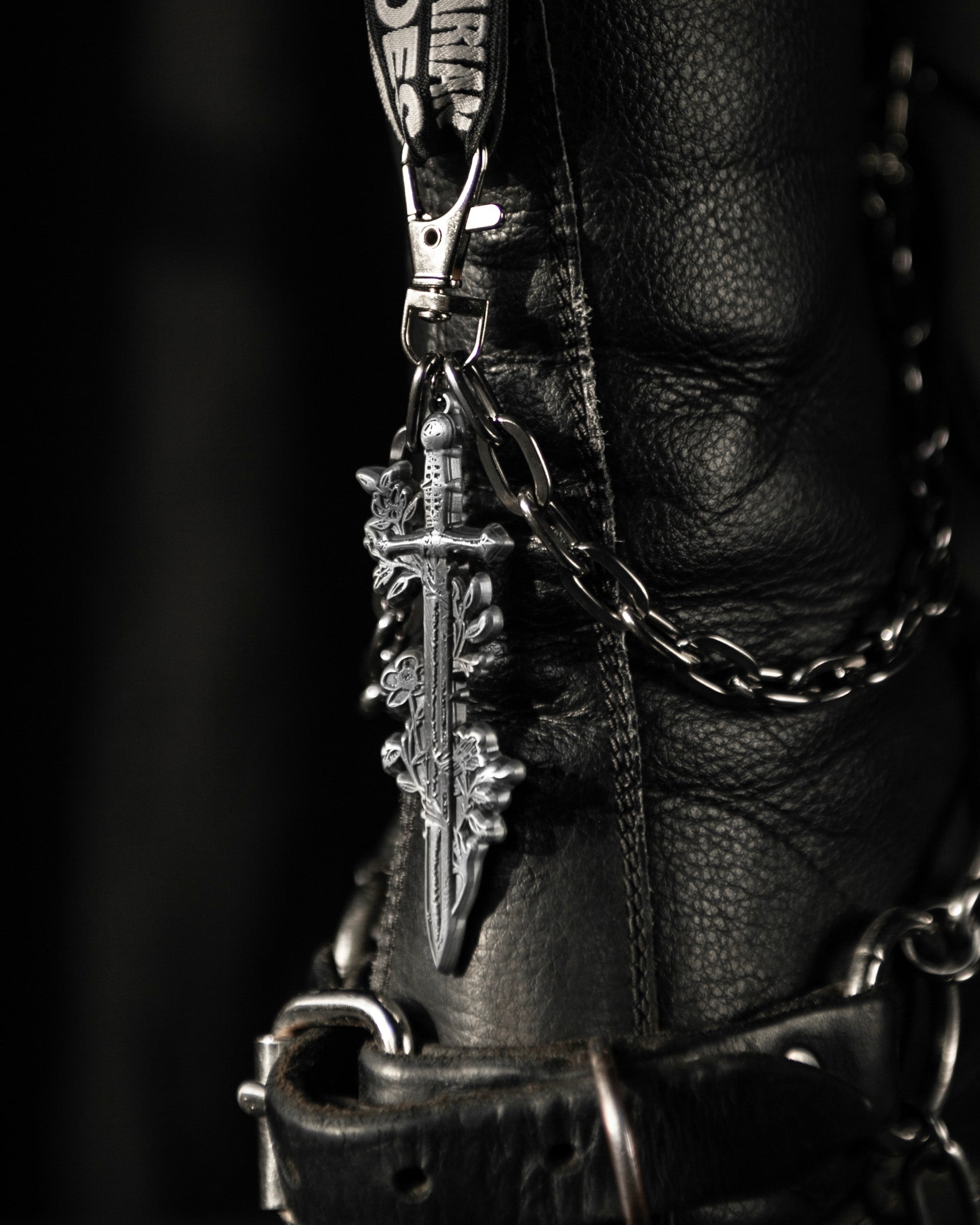 Wind Cleaver Boot Charm