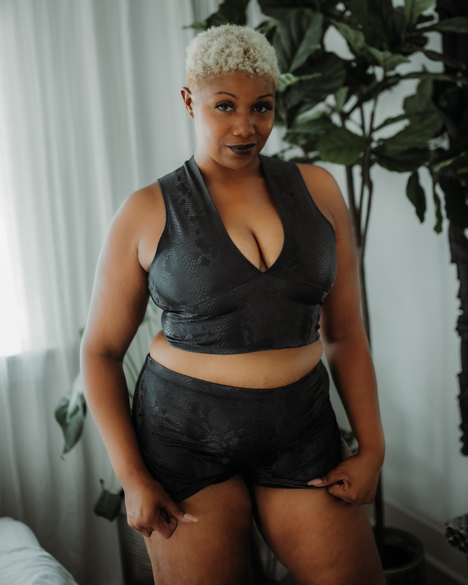 Back Bite Shorts (No Restock) - 1 Left!