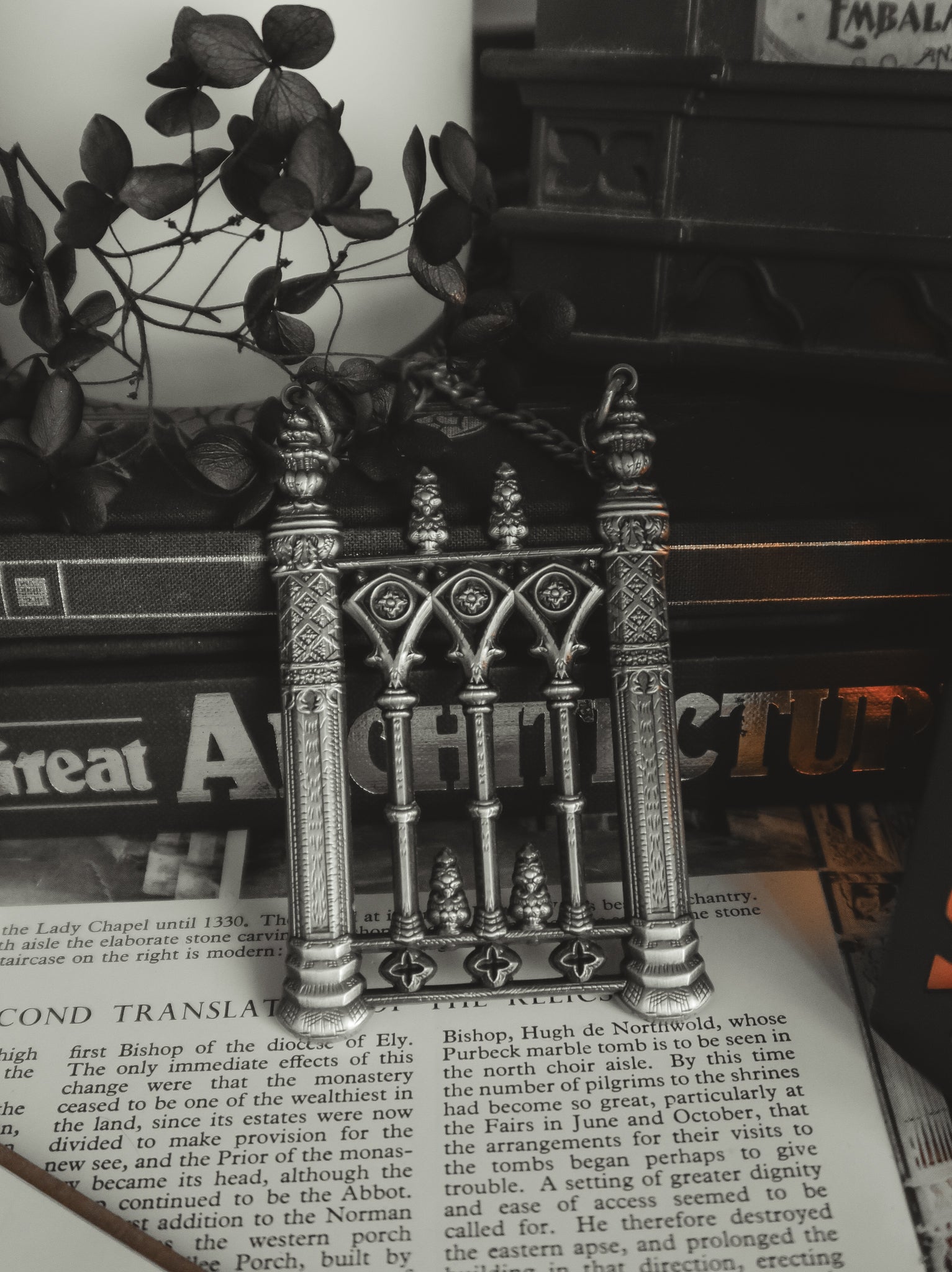 Hollywood Cemetery Necklace