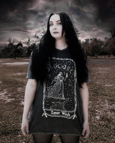 Lunar Witch Tee