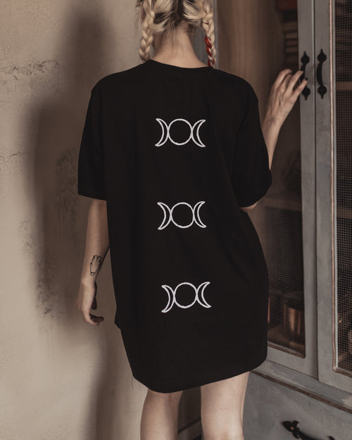 Hecate Oracle T-Shirt