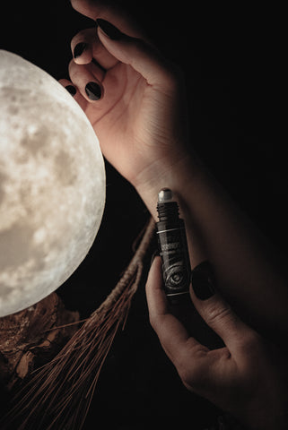 The Moon Perfume
